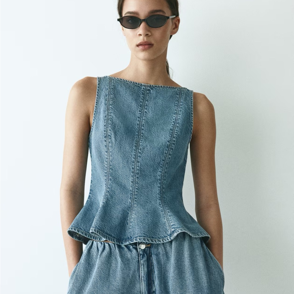 H&M Blue Denim Peplum Sleeveless Top